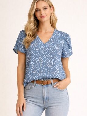 Very cute Snow Leopard blouse